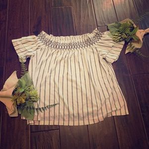 American Eagle Off the Shoulder Top